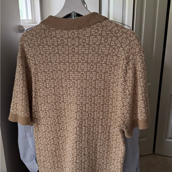 Abercrombie & Fitch Button Down - Picture 2 of 4